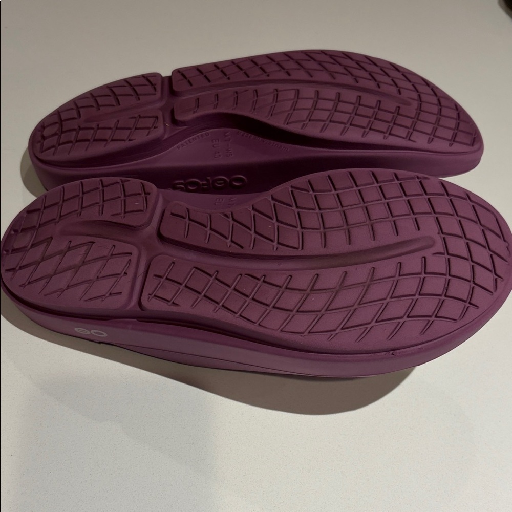 OOFOS OOah Women's Slide Sandals - Picture 5 of 5